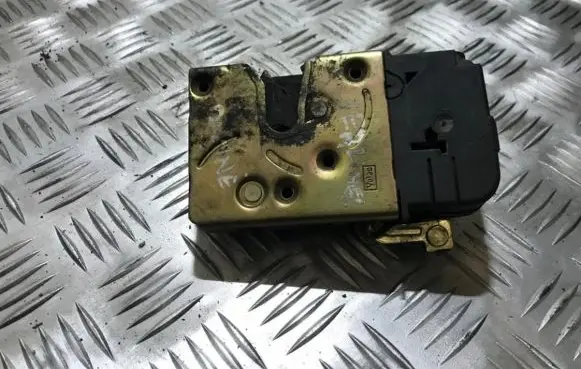 Citroen Berlingo Front door lock