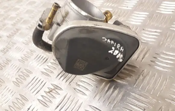Opel Zafira B Throttle valve 55562380 A2C53192017