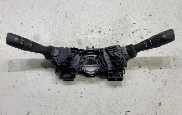 Toyota C-HR I Wiper turn signal indicator stalk/switch F4050