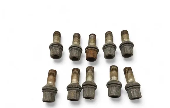 Volkswagen Atlas Nuts/bolts 