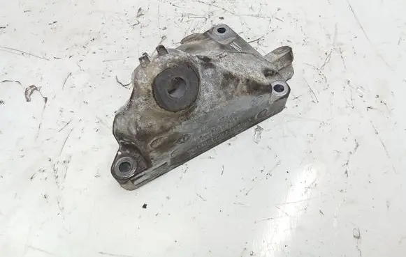 Mercedes-Benz GL X164 Engine mounting bracket A6292230304