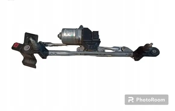 Fiat 500 Front wiper linkage and motor