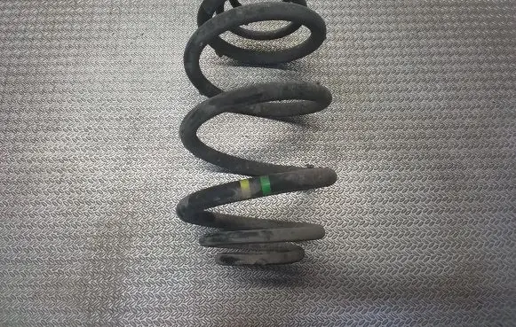 Opel Vivaro Rear coil spring