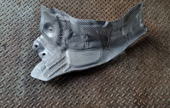 Exhaust heat shield