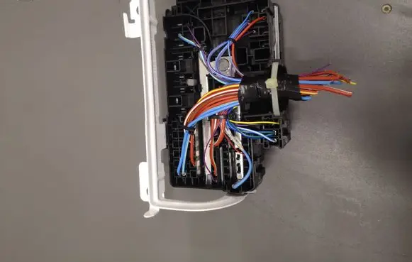 Volvo XC90 Fuse module 31384034