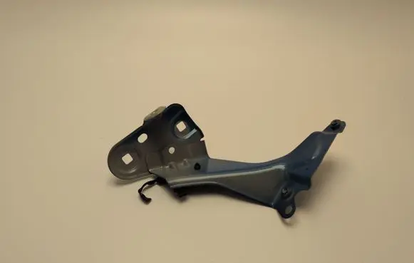 Skoda Octavia Mk4 Fender mounting bracket 5E3821228 112023