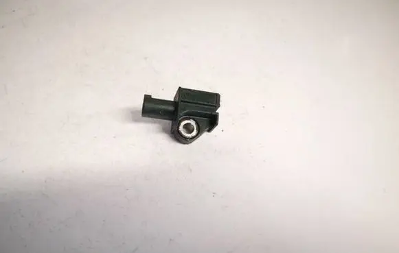 Mercedes-Benz E W212 Airbag deployment crash/impact sensor a1729056000 5wk44192