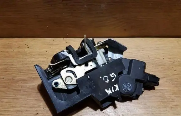 KIA Rio Rear door lock