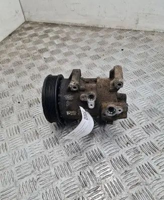 Toyota Avensis T250 Air conditioning (A/C) compressor (pump) 5SE12C