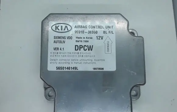 KIA Sorento Airbag control unit/module 959103E060 5WY67056