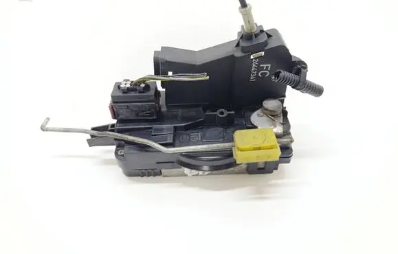 Opel Vectra C Front door lock 24447341
