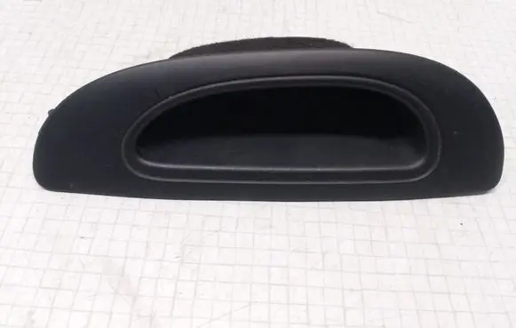 Nissan Primera Other rear door trim element 82951AV700