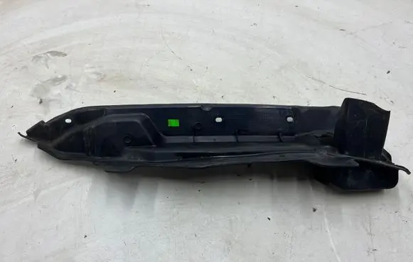 BMW X5 F15 Wiper trim 15671610