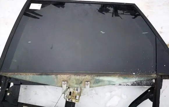 Audi A6 S6 C5 4B Rear door window glass AS2