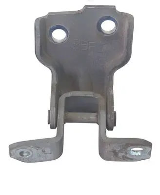 Suzuki SX4 Front door upper hinge 