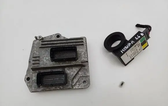 Opel Meriva A Engine control unit/module ECU 12249823 13144390