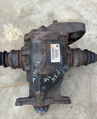 BMW X3 F25 Rear differential 7592009 8912113015240001 EA1431373
