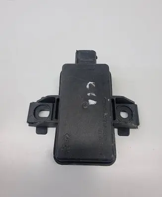 Mercedes-Benz CLA C117 X117 W117 Tire pressure control unit A0009003704