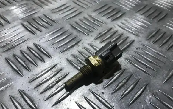 Toyota Avensis T250 Coolant temperature sensor 8942235010 89422-35010