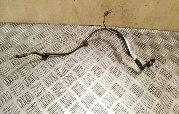 Mitsubishi Outlander Negative earth cable (battery)