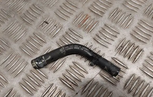Porsche Cayenne (92A) Engine coolant pipe/hose 7P5121051A