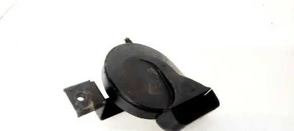 Volvo V70 Horn signal E349042