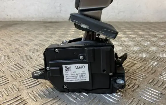 Audi A4 S4 B9 Gear shifter/selector 8W1713041L 8W1713041J 20170218002845