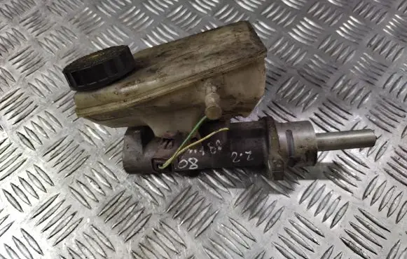 Peugeot 807 Master brake cylinder