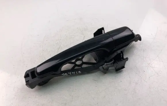 Volvo V50 Front door exterior handle 39879658