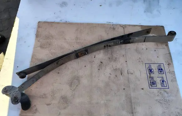 Volkswagen Caddy Rear leaf spring 