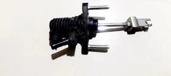 Toyota Yaris Clutch master cylinder