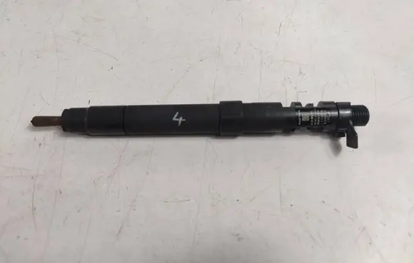 Fuel injector