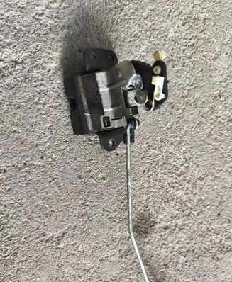 Hyundai Tucson JM Tailgate lock latch 812302E000