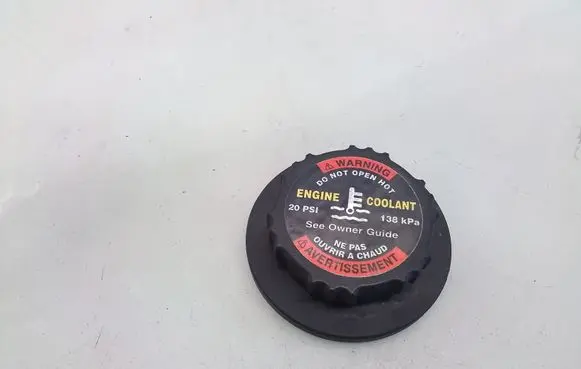 Mercedes-Benz ML W163 Coolant expansion tank/reservoir cap 87001265