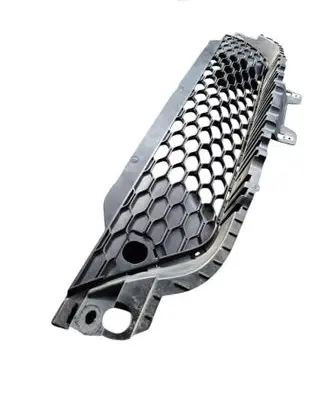 Iveco Daily 6th gen Front bumper lower grill 5801529764