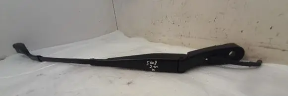 Peugeot 5008 II Front wiper blade arm 9810664880
