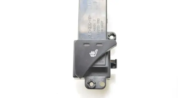 KIA Sportage Seat heating switch 933303W900WK