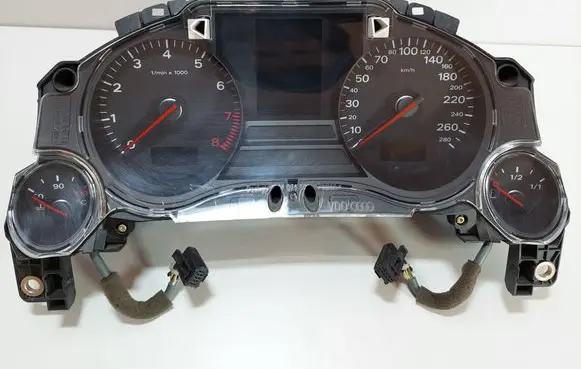 Audi A8 S8 D3 4E Speedometer (instrument cluster) 4E0920900E