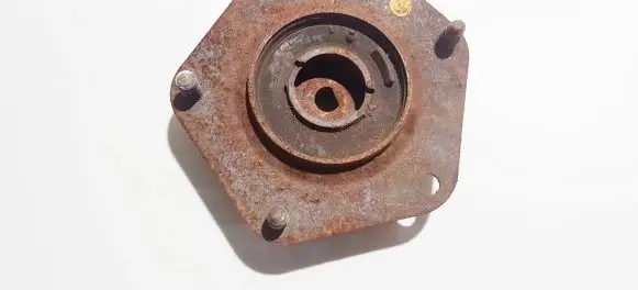 Mazda Xedos 6 Coil spring mount 