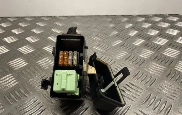 Mini Cooper Countryman R60 Fuse box set 2755704