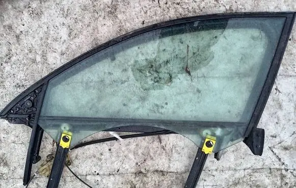 Audi A6 Allroad C6 Front door window/glass frame 4F0837629