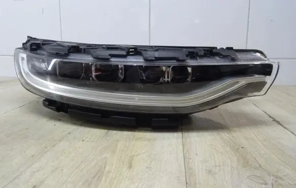 KIA Sorento Headlight/headlamp