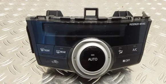 Toyota Prius+ (ZVW40) Climate control unit 5590047080 2370004050
