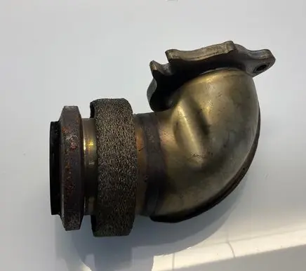 Mercedes-Benz E W211 Muffler pipe connector clamp 