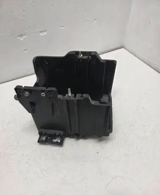 Battery box tray