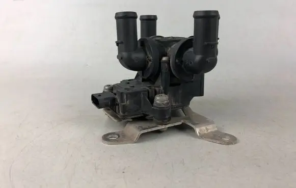 Audi e-tron Electric auxiliary coolant/water pump 4KE963375H 4KE121703E