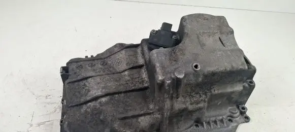 BMW 1 E82 E88 Oil sump 7797969