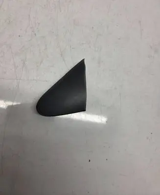 KIA Stonic Fender end trim 