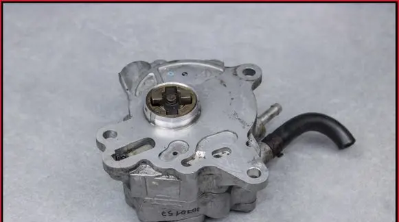 Seat Leon (1P) Vacuum pump 03G145209C