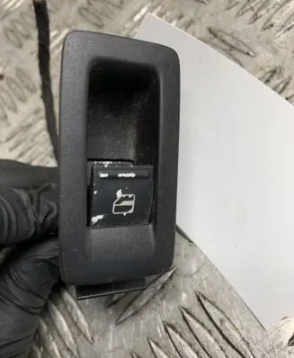 Volkswagen Touran I Electric window control switch 1F0959527